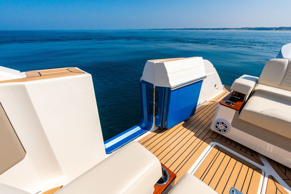 2022 Tiara Yachts 48 