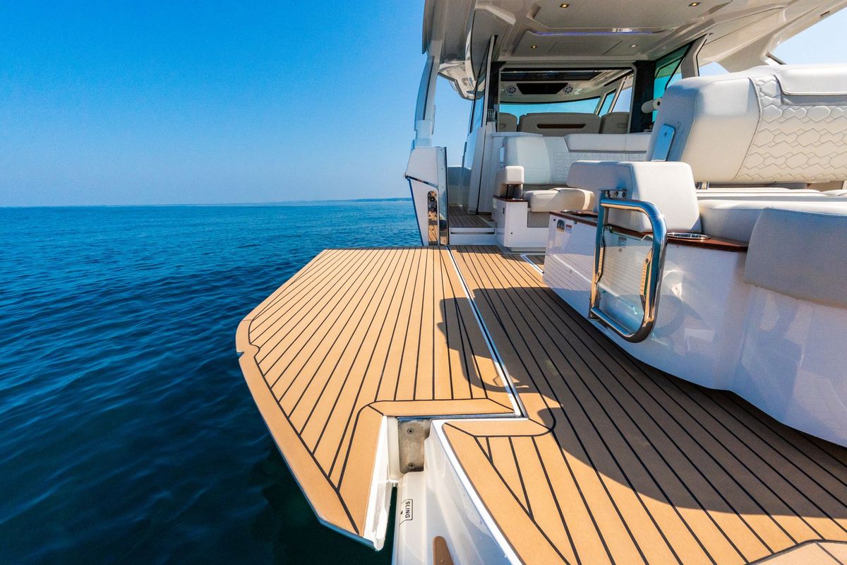 2022 Tiara Yachts 48 