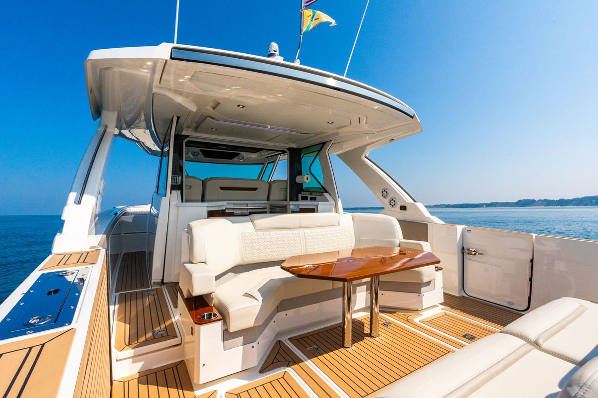 2022 Tiara Yachts 48 