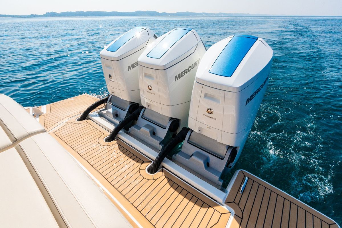 2022 Tiara Yachts 48 