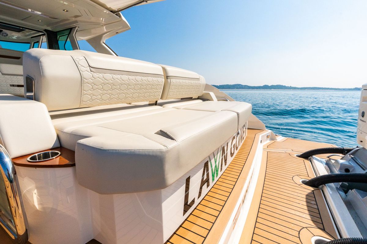 2022 Tiara Yachts 48 