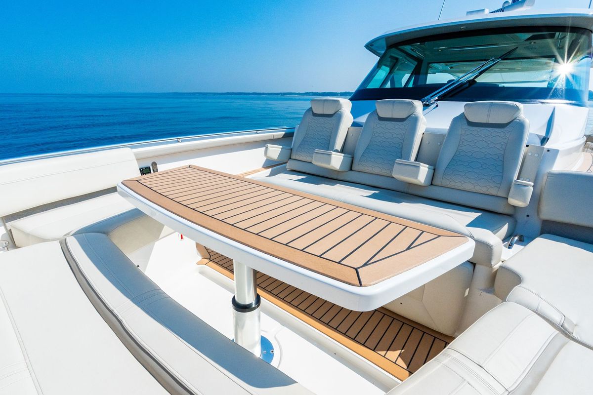 2022 Tiara Yachts 48 