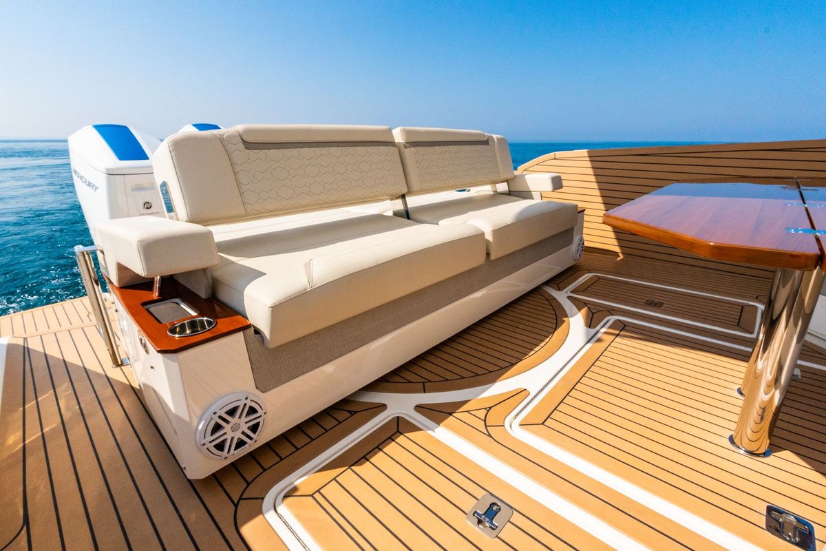 2022 Tiara Yachts 48 