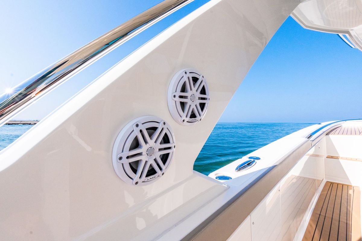 2022 Tiara Yachts 48 