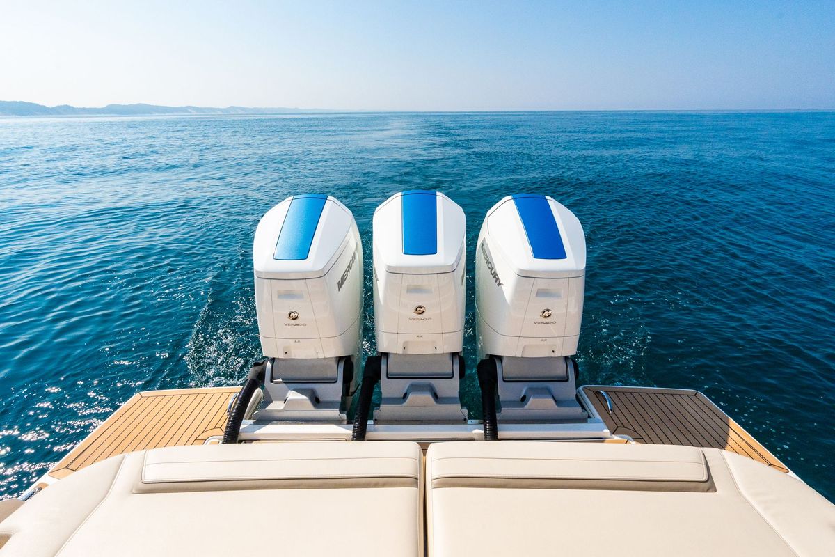 2022 Tiara Yachts 48 