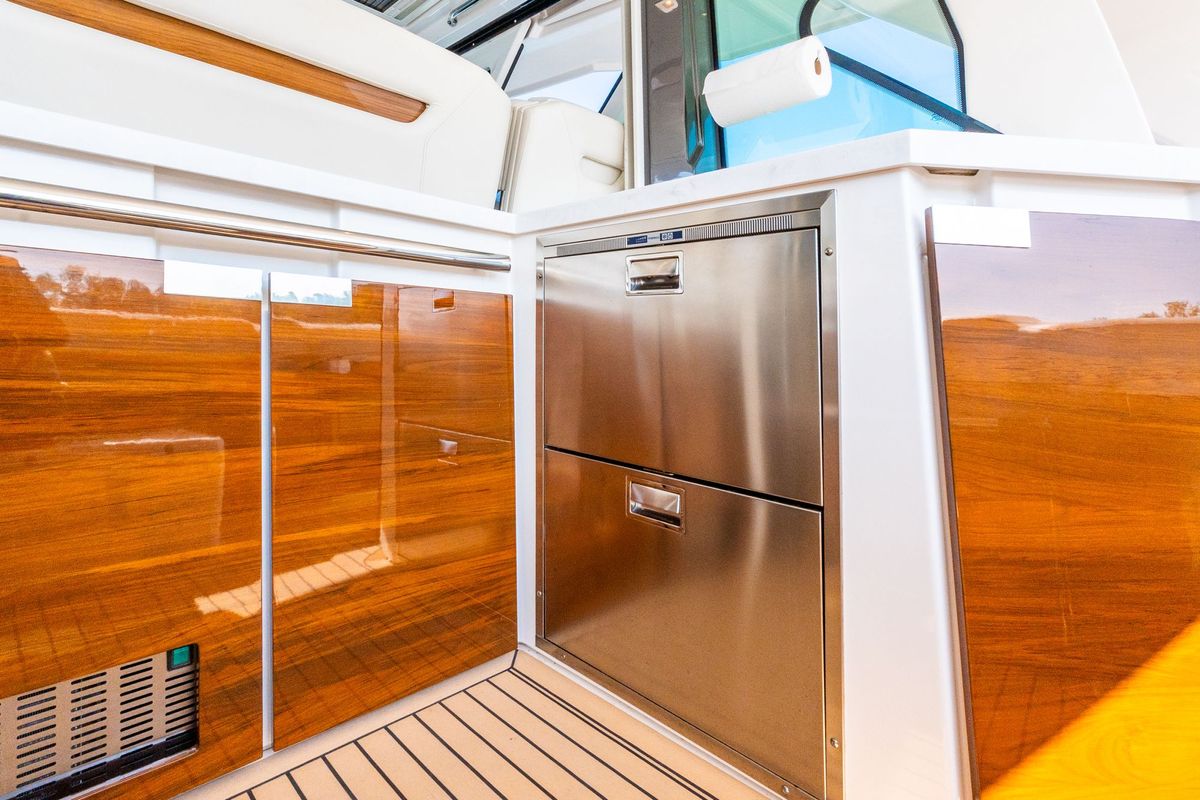 2022 Tiara Yachts 48 