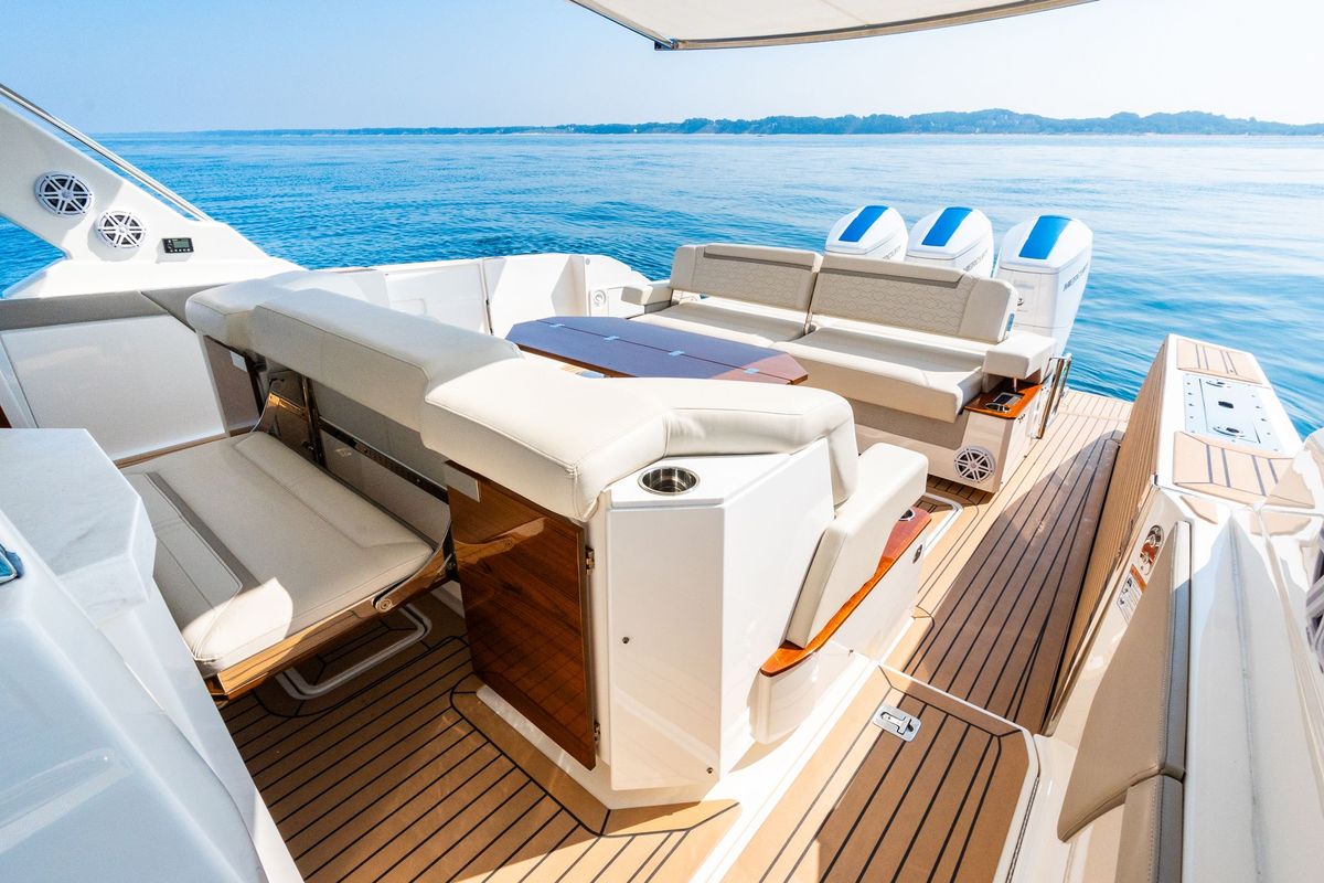 2022 Tiara Yachts 48 