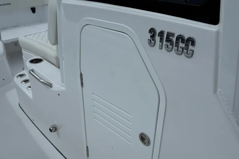  Yacht Photos Pics 2026 Everglades 315 Center Console boat interior detail with model number.
