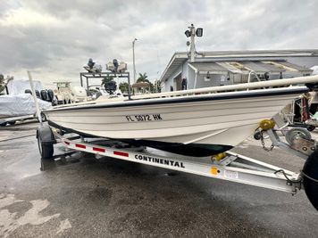 1995 Hewes Redfisher