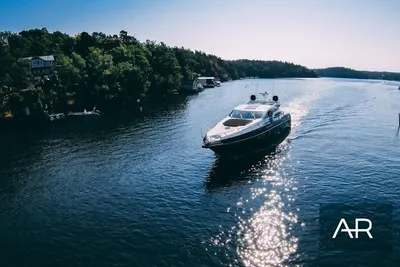 Sunseeker Predator 74