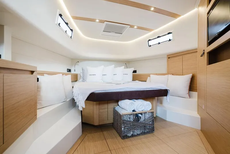 Cold Brew Yacht Photos Pics 
