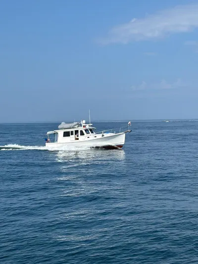 Reveille Yacht Photos Pics 