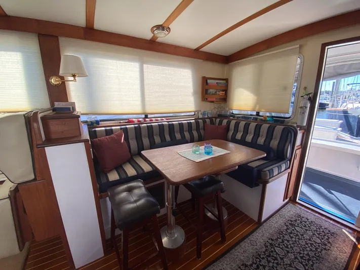 Reveille Yacht Photos Pics 