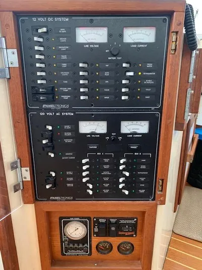 Reveille Yacht Photos Pics 