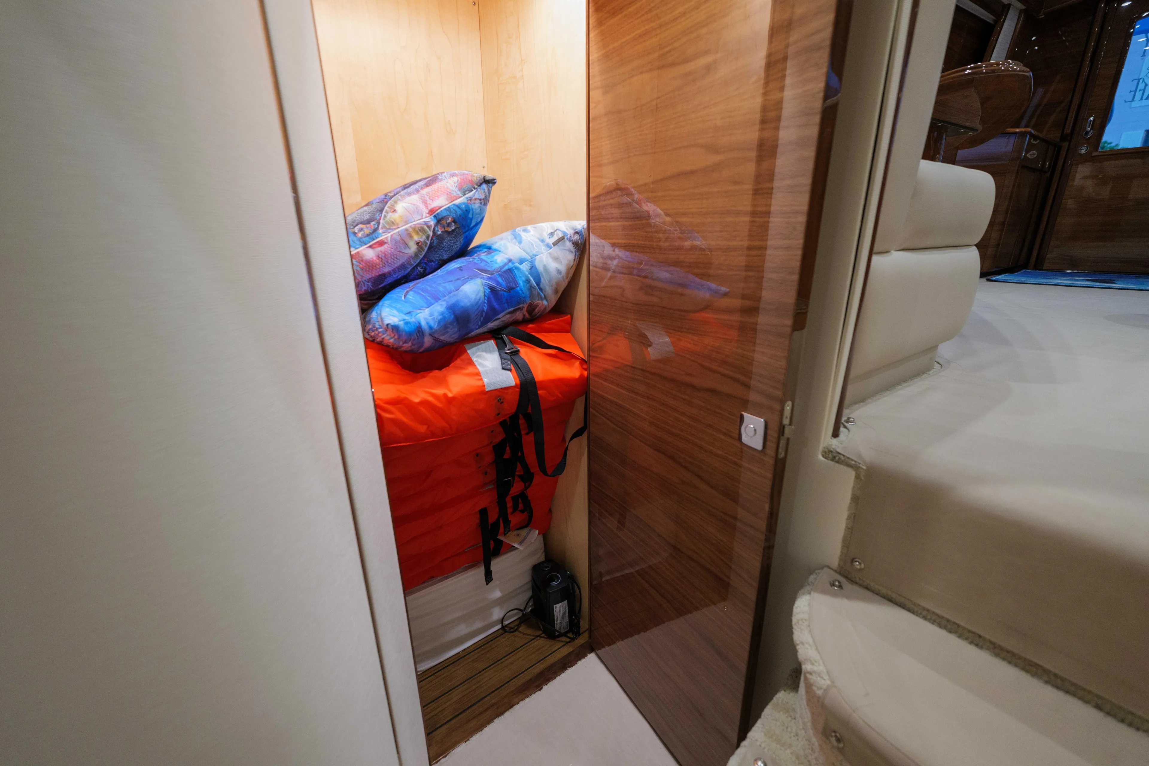 Salty Dog Yacht Photos Pics Viking 54 Salty Dog - Storage Closet