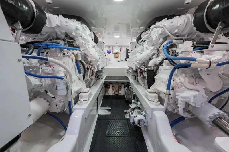 Salty Dog Yacht Photos Pics Viking 54 Salty Dog - Engine Room