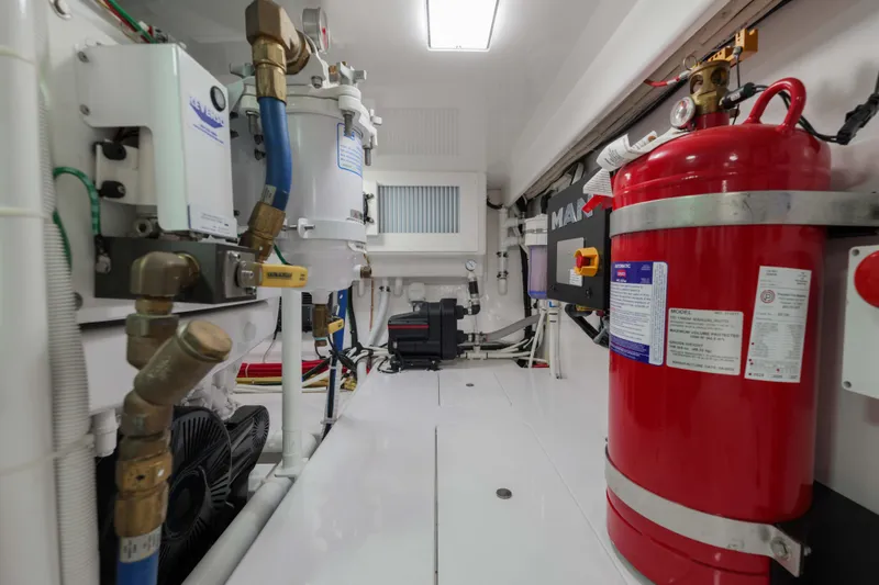 Salty Dog Yacht Photos Pics Viking 54 Salty Dog - Engine Room