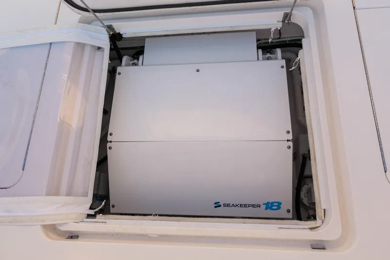 Salty Dog Yacht Photos Pics Viking 54 Salty Dog - Seakeeper