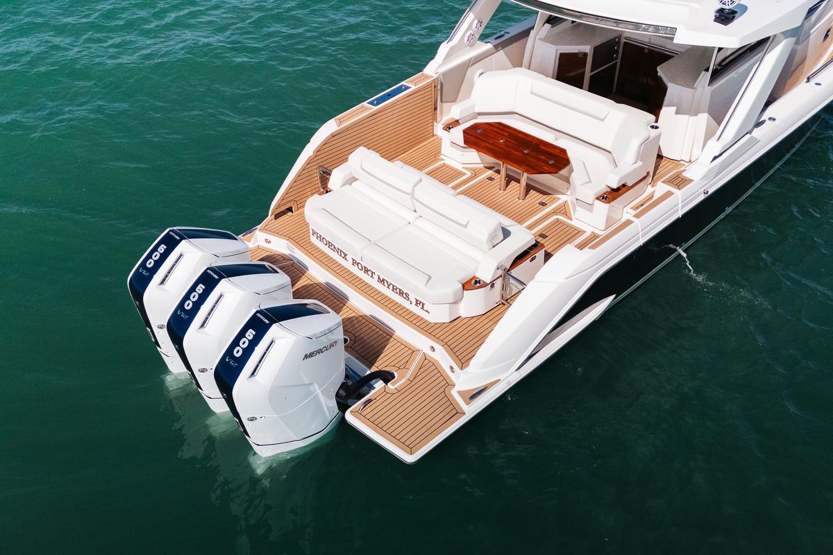 2023 Tiara Yachts 48 