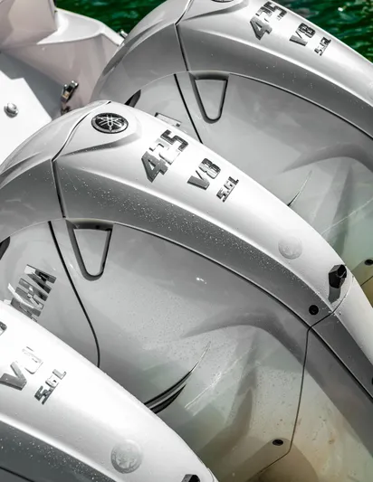 Syren Yacht Photos Pics Close-up of 2022 Regal 42 FXO outboard engines, showcasing V8 5.6L power.