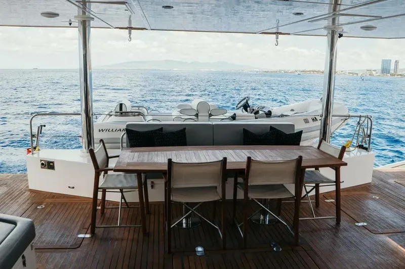 Mulan Yacht Photos Pics 