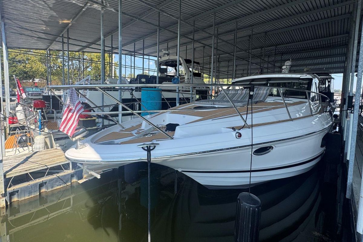 2016 Regal 46 