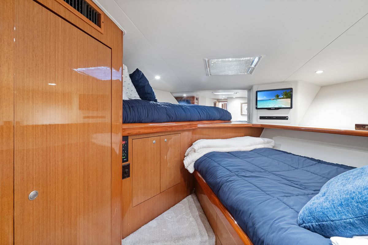 2001 Viking 55 