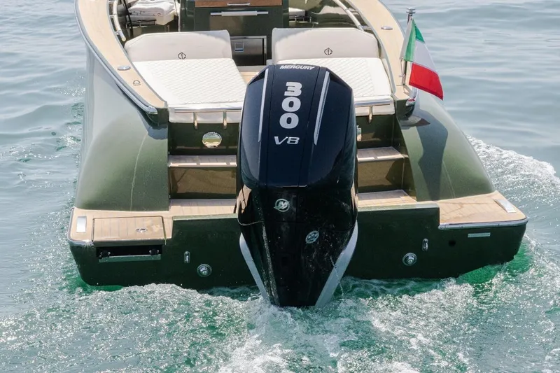  Yacht Photos Pics Lilybaeum Levanzo 25 Lounge Deck 2026 with Mercury 300 V8 engine on water.