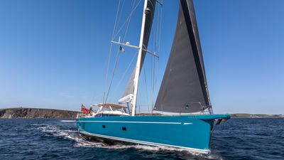 Yacht