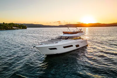 2023 Ferretti Yachts 550