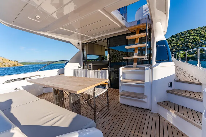  Yacht Photos Pics 