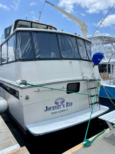 Journey's End Yacht Photos Pics 
