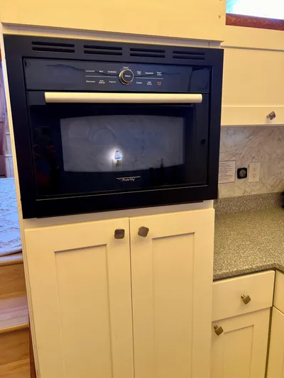 Journey's End Yacht Photos Pics 