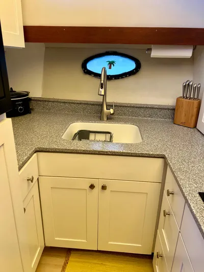 Journey's End Yacht Photos Pics 