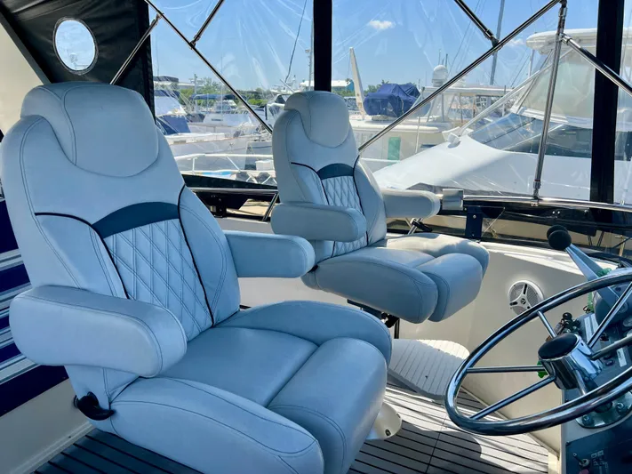 Journey's End Yacht Photos Pics 