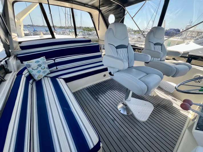 Journey's End Yacht Photos Pics 