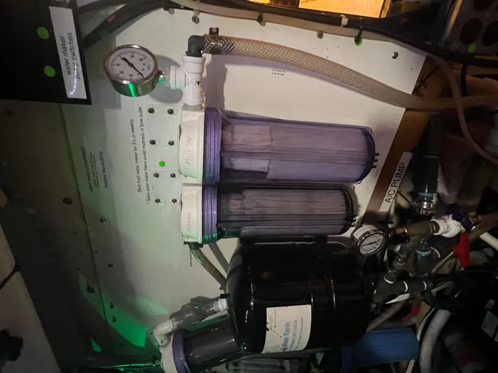 Journey's End Yacht Photos Pics 