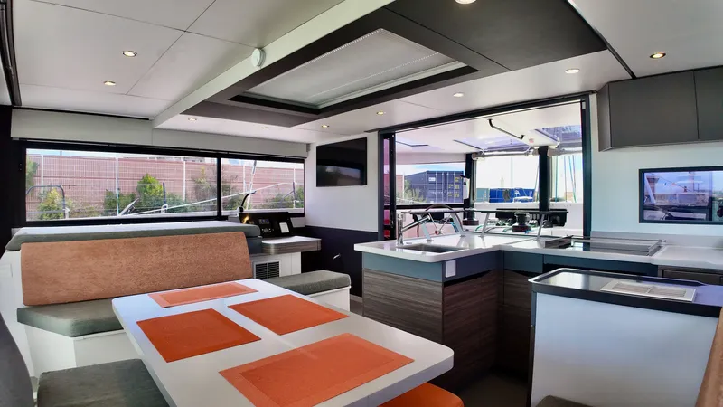 Vagabond Yacht Photos Pics 