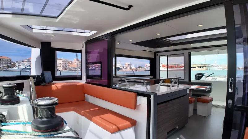 Vagabond Yacht Photos Pics 