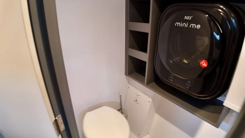 Vagabond Yacht Photos Pics 