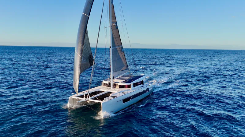 Vagabond Yacht Photos Pics 