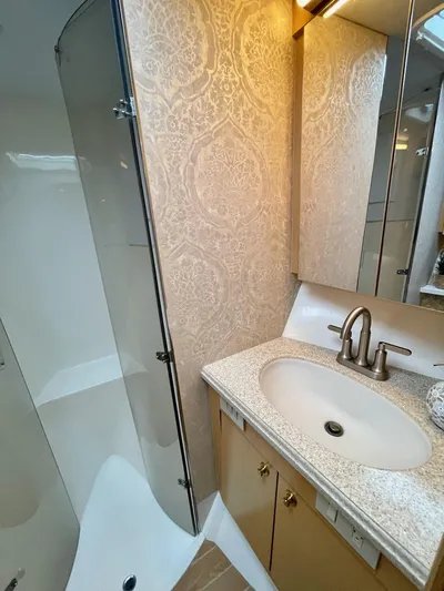 Snow Bank Yacht Photos Pics 