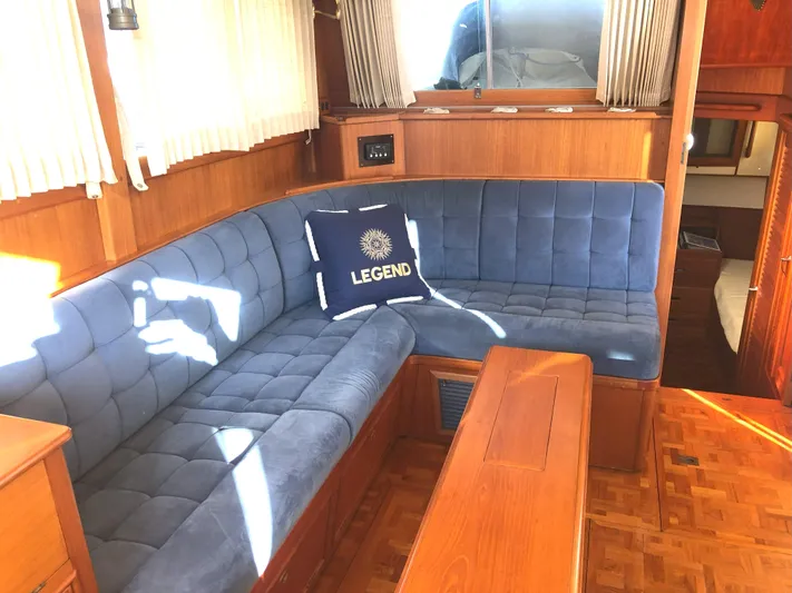 Legend Yacht Photos Pics 