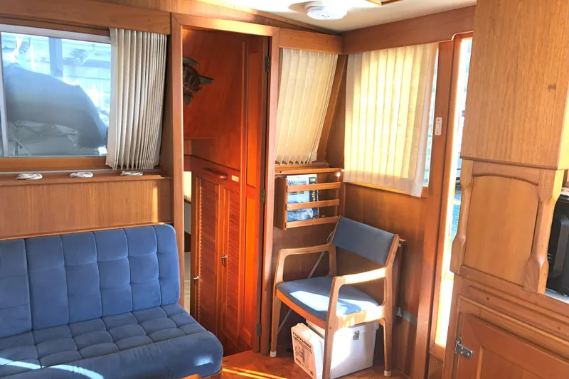 Legend Yacht Photos Pics 