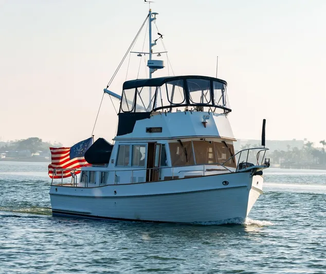 Legend Yacht Photos Pics 
