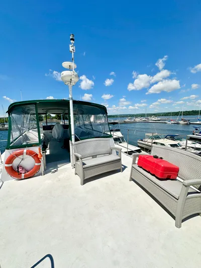 Boatel I Yacht Photos Pics 