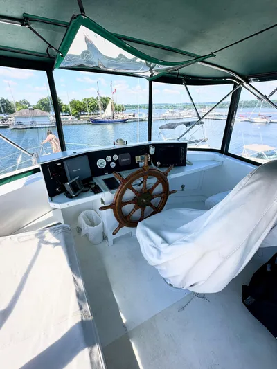 Boatel I Yacht Photos Pics 