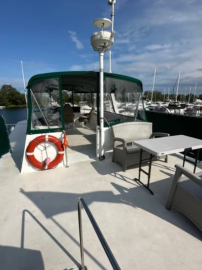 Boatel I Yacht Photos Pics 