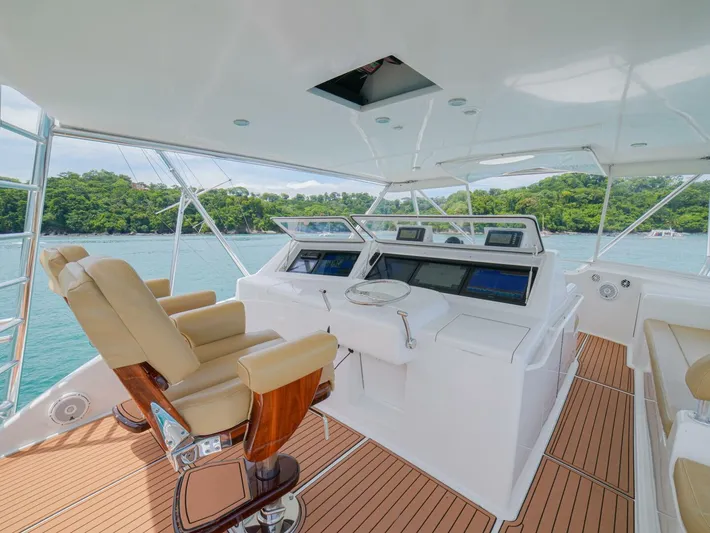 Restless Yacht Photos Pics 