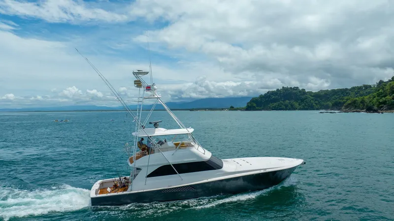 Restless Yacht Photos Pics 